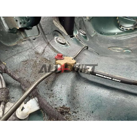 Páncélozott fékcső 165 cm