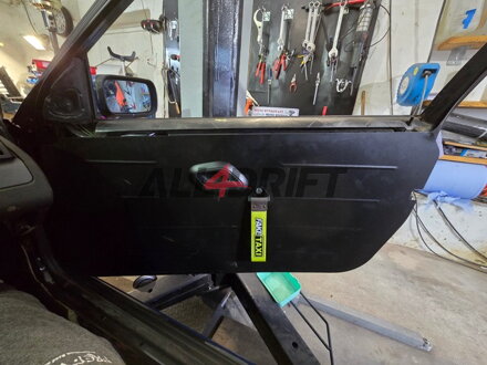 Alumínium verseny ajtópanel BMW E46 compact Alumínium verseny ajtópanel BMW E46 compact