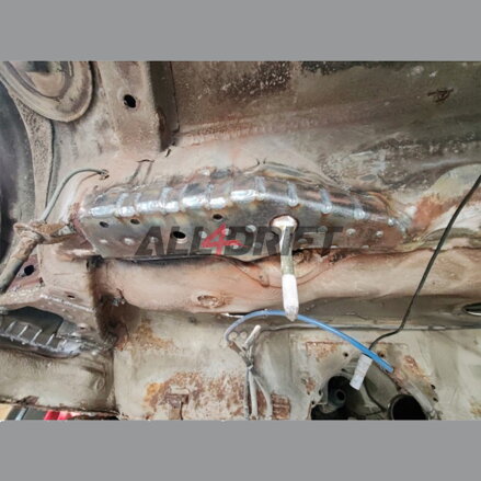  Merevítő, erősítő készlet, hátsó tengely BMW E36 V2