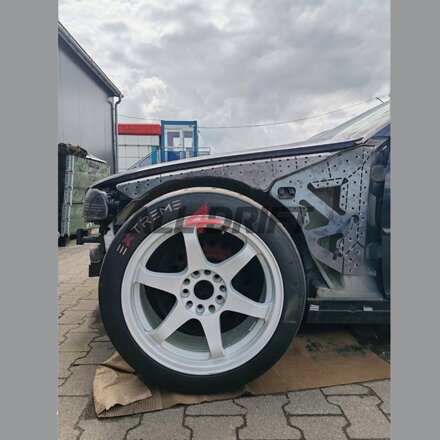 Sárvédő kötény erősítés BMW E46