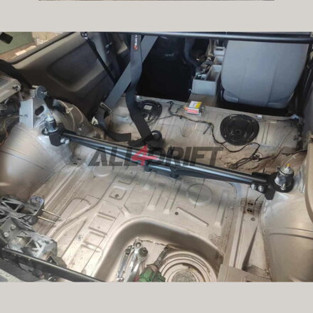 Toronymerevítő hátsó BMW E36 Compact XBRACE