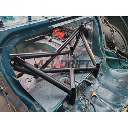 Toronymerevítő hátsó BMW E36 XBRACE hatpontos