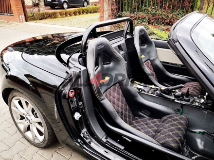 Mazda MX-5 NC kanál üléstartók