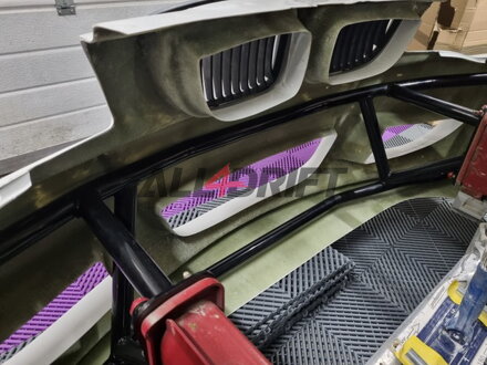 Első gallytörő BMW E82 (bash bar) M1